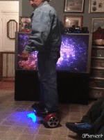 Humour - Fun PERSONNAGES Hoverboard Gamelle Fail 01 